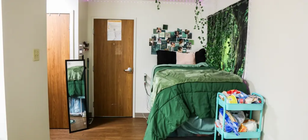 Clifton Room