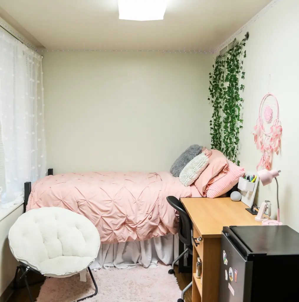 Clifton Room 3