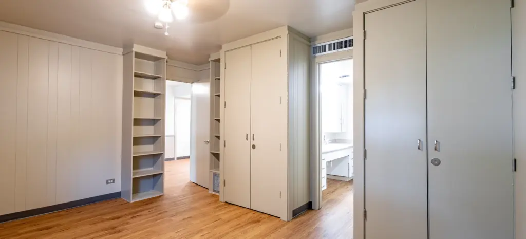 S Apartment Closet